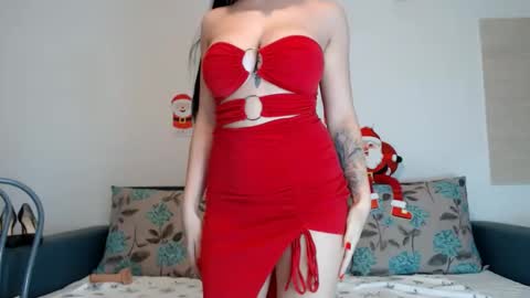 Sarah online show from December 22, 8:17 pm