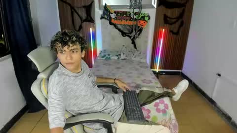 hot bunny online show from October 30, 12:23 am