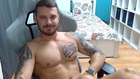 hot_cap_77 online show from October 5, 4:27 pm
