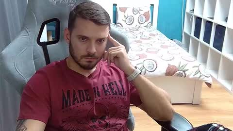 hot_cap_77 online show from October 31, 6:20 pm