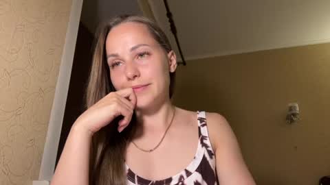 hot_chance_ online show from June 25, 3:38 pm