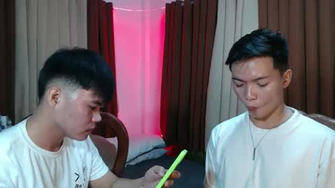 Snapshot of hot_chanie chatting on February 19, 2:07 am chan chan online show from February 19, 2:07 am