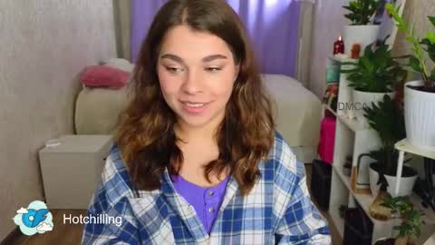 LiluCaroline online show from September 27, 4:56 pm