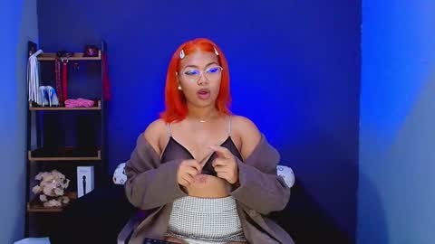 Snapshot of hot_chocolate_4u chatting on February 6, 3:41 pm hot chocolate 4u online show from February 6, 3:41 pm