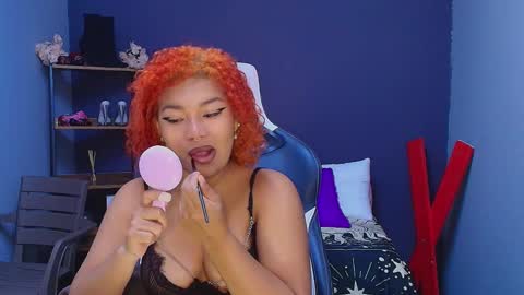 Snapshot of hot_chocolate_4u chatting on February 27, 12:13 pm hot chocolate 4u online show from February 27, 12:13 pm