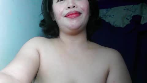 Snapshot of hot_clit28 chatting on December 7, 7:21 pm ana online show from December 7, 7:21 pm