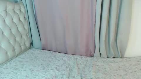 hot_cummerr online show from February 15, 11:30 am