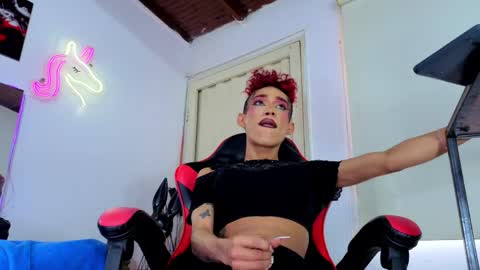 destinyk online show from March 28, 6:29 pm