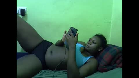 Snapshot of hot_girlly chatting on November 29, 6:16 am hot_girlly online show from November 29, 6:16 am