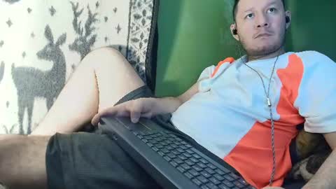 hot_guy36 online show from July 19, 3:43 am