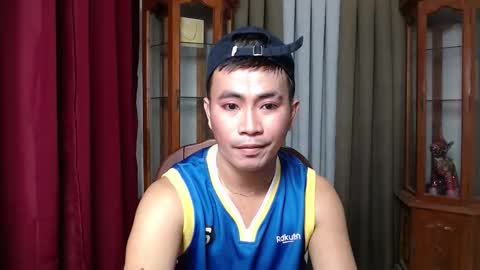 Snapshot of hot_khevin chatting on September 10, 1:00 pm hot_khevin online show from September 10, 1:00 pm