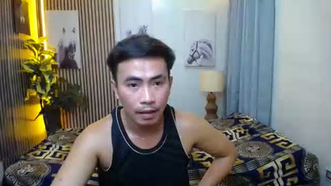 Snapshot of hot_khevin chatting on September 16, 8:26 am hot_khevin online show from September 16, 8:26 am