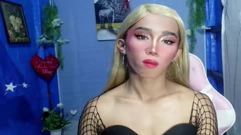 Khianna online show from February 15, 1:31 pm