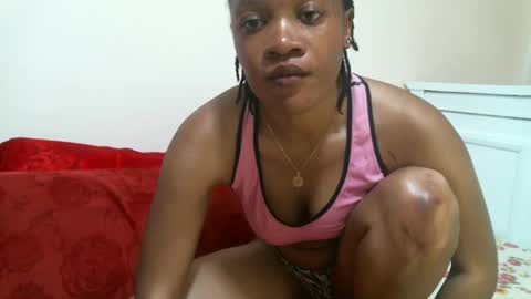 Snapshot of hot_liser chatting on February 8, 5:29 am liser online show from February 8, 5:29 am