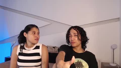 Snapshot of hot_little_bunny chatting on November 12, 9:14 pm Alana online show from November 12, 9:14 pm