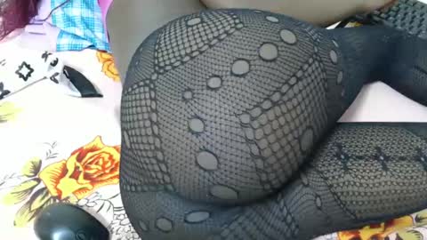 Snapshot of hot_marrie chatting on December 8, 10:41 am Marrie online show from December 8, 10:41 am