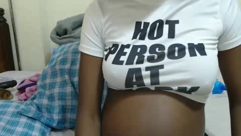 Snapshot of hot_marrie chatting on January 14, 11:31 am Marrie online show from January 14, 11:31 am