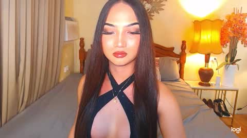 hot_nikki69 online show from January 8, 7:32 am
