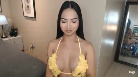 hot_nikki69 online show from July 11, 7:16 pm