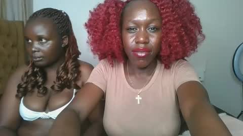 Snapshot of hot_petite1 chatting on February 24, 10:30 pm Hot petite online show from February 24, 10:30 pm