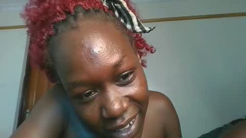 Snapshot of hot_petite1 chatting on February 27, 6:24 am Hot petite online show from February 27, 6:24 am