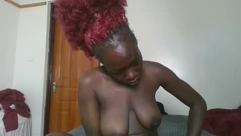 Snapshot of hot_petite1 chatting on March 1, 4:14 am Hot petite online show from March 1, 4:14 am