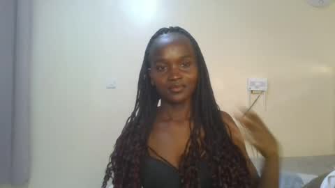 Snapshot of hot_petite12 chatting on June 17, 6:53 pm Petite online show from June 17, 6:53 pm
