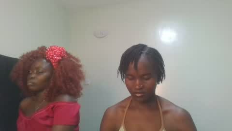 Snapshot of hot_petite12 chatting on July 21, 8:11 pm Petite online show from July 21, 8:11 pm