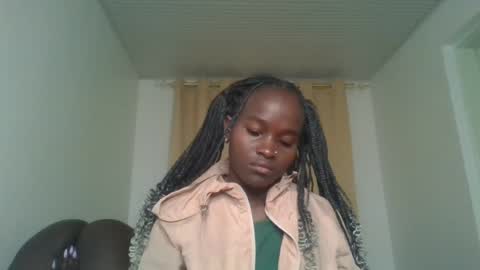 Snapshot of hot_petite12 chatting on July 30, 3:27 am Petite online show from July 30, 3:27 am