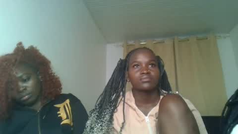 Snapshot of hot_petite12 chatting on July 31, 3:50 am Petite online show from July 31, 3:50 am