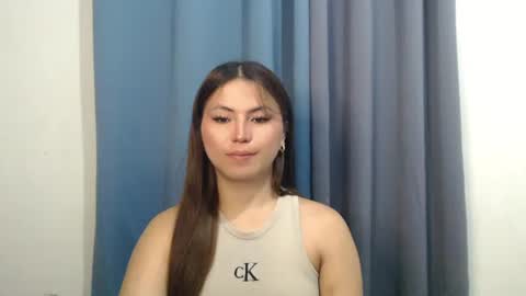 Nikki  online show from February 23, 5:43 pm