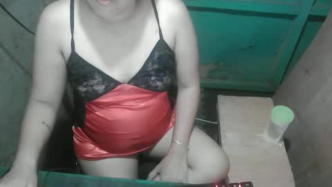 Snapshot of hot_quin11 chatting on March 3, 2:15 pm hot_quin11 online show from March 3, 2:15 pm