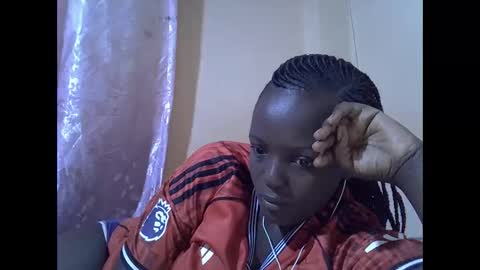 Snapshot of hot_raylah chatting on January 16, 7:01 am RAYLAH online show from January 16, 7:01 am