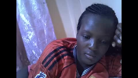 Snapshot of hot_raylah chatting on February 2, 4:33 am RAYLAH online show from February 2, 4:33 am