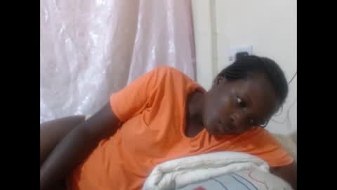 Snapshot of hot_raylah chatting on February 27, 2:50 pm RAYLAH online show from February 27, 2:50 pm