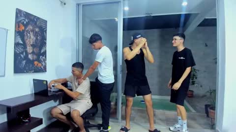 Vanesa Oliver and Andrew online show from September 15, 2:11 am