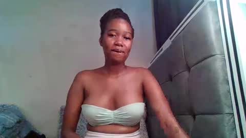 hot sexyy ladyy online show from March 5, 7:17 pm