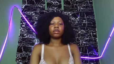 Snapshot of hot_stellaa chatting on January 26, 11:08 pm Stella online show from January 26, 11:08 pm