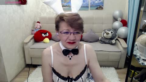 Sofia online show from April 6, 8:21 pm