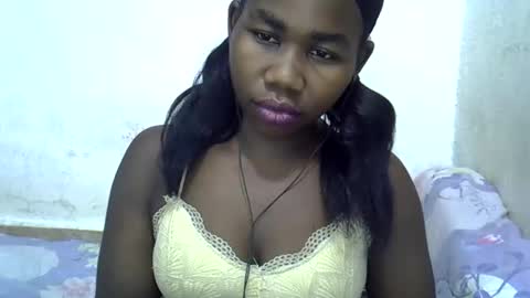 hotagrace online show from December 21, 7:10 pm