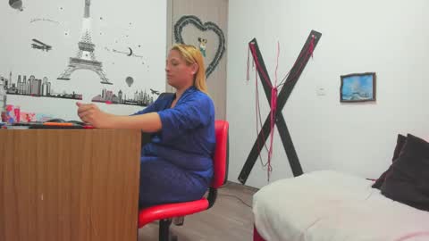hotandfierylatinos online show from January 8, 1:31 pm