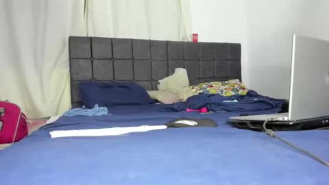 hotandfierylatinos online show from March 31, 10:15 am