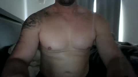 hotandhard123321 online show from April 30, 2:34 pm