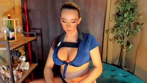 Snapshot of hotasianjane chatting on July 18, 1:43 am Jane online show from July 18, 1:43 am