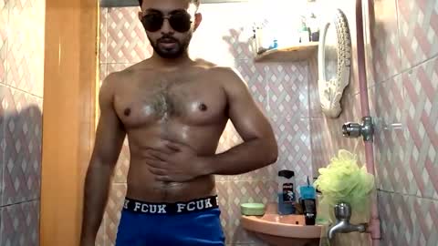 hotathleticplay3 online show from December 20, 9:16 am