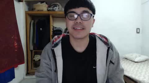 Snapshot of hotbaby6900 chatting on November 22, 1:32 pm hotbaby6900 online show from November 22, 1:32 pm