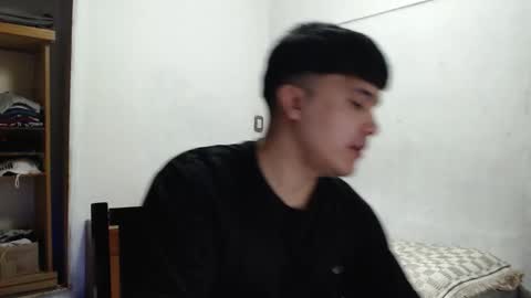 Snapshot of hotbaby6900 chatting on December 2, 2:01 pm hotbaby6900 online show from December 2, 2:01 pm