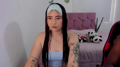 lesly and ander online show from November 10, 6:29 pm