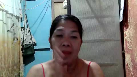Snapshot of hotbetty_45 chatting on May 1, 2:16 am hotbetty_45 online show from May 1, 2:16 am