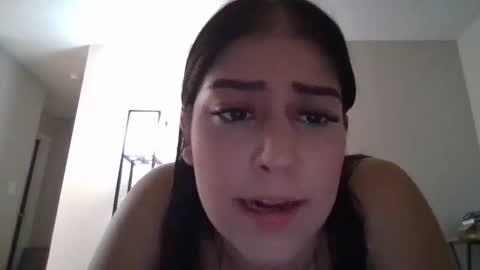 Snapshot of hotbmbd25 chatting on November 7, 9:15 pm Ivy Rose420 online show from November 7, 9:15 pm